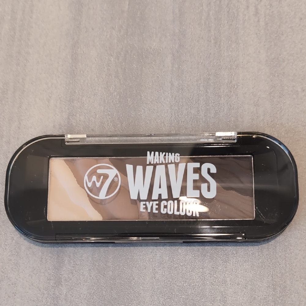 W7 Making Waves Eye Colour Palette